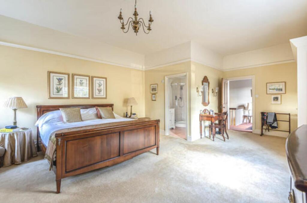 Bedroom 1 - Principal Bedroom with en suite