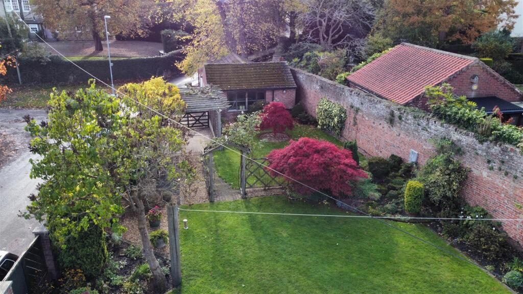 Photo 29-10-2025, 12 10 17.jpg