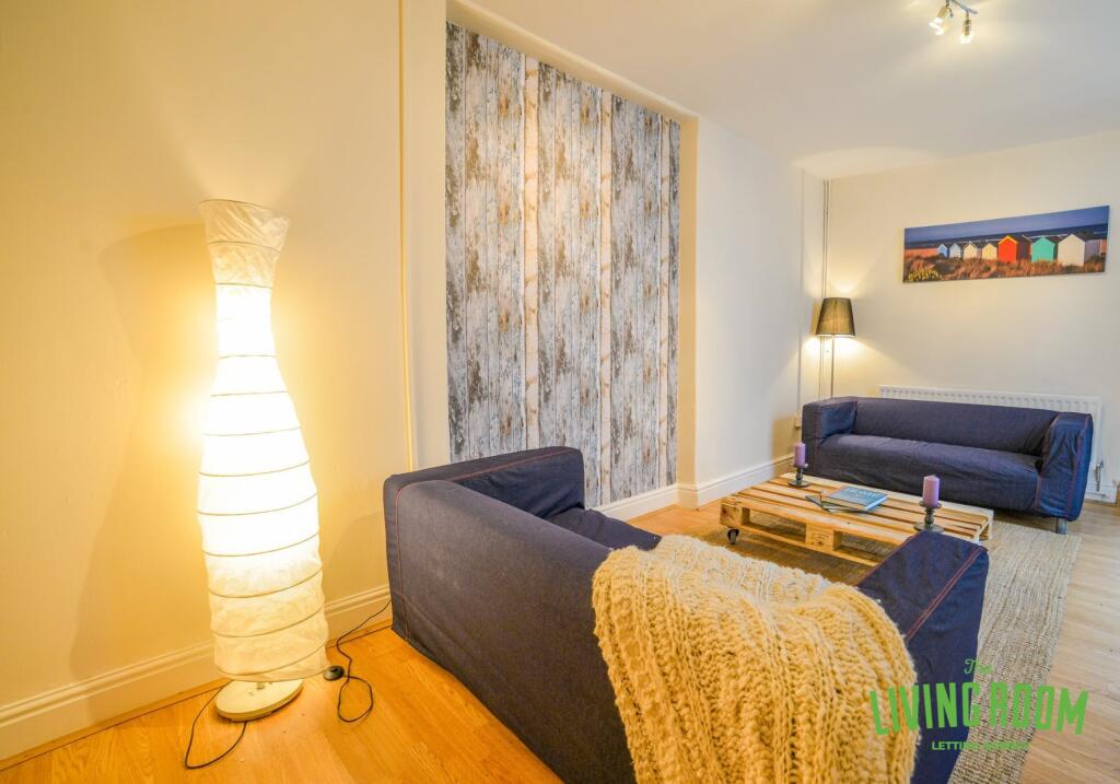 Lounge 3