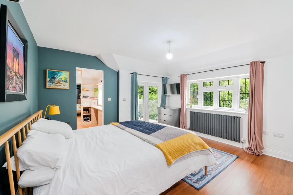 HOLLY LANE WEST (13).jpg