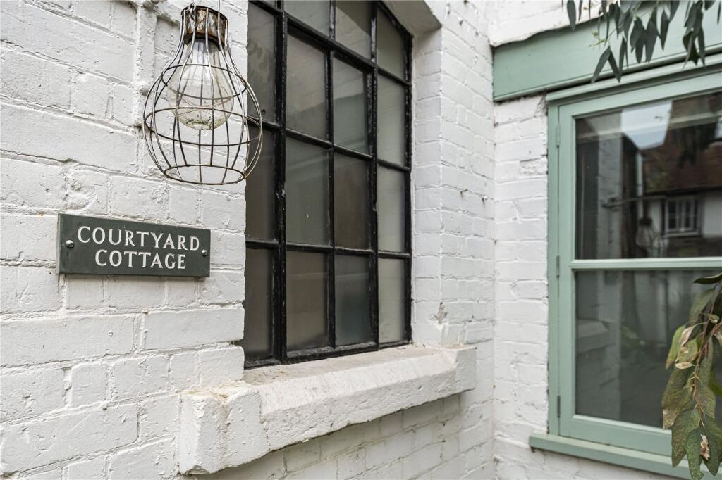 Courtyard Cottage