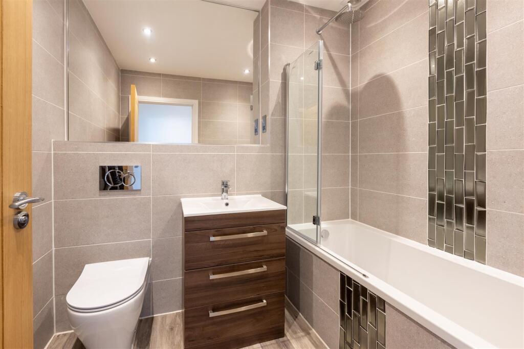 8 Redcroft Heights-09.jpg