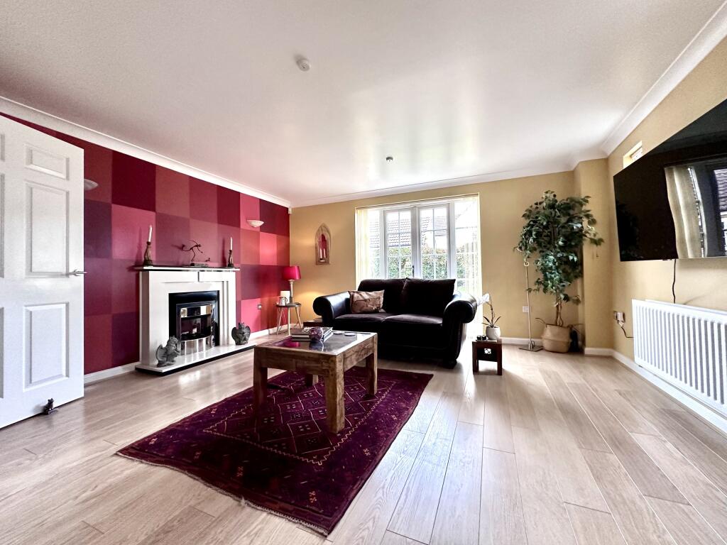 L room