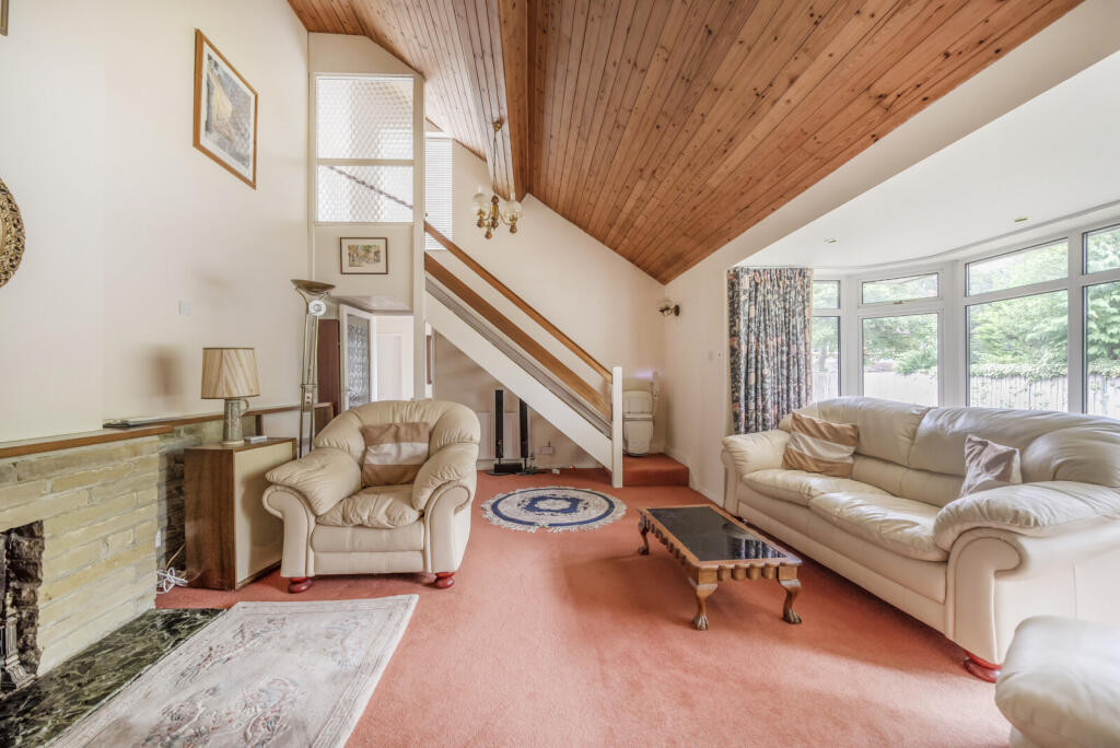 1347632-13-68b703...