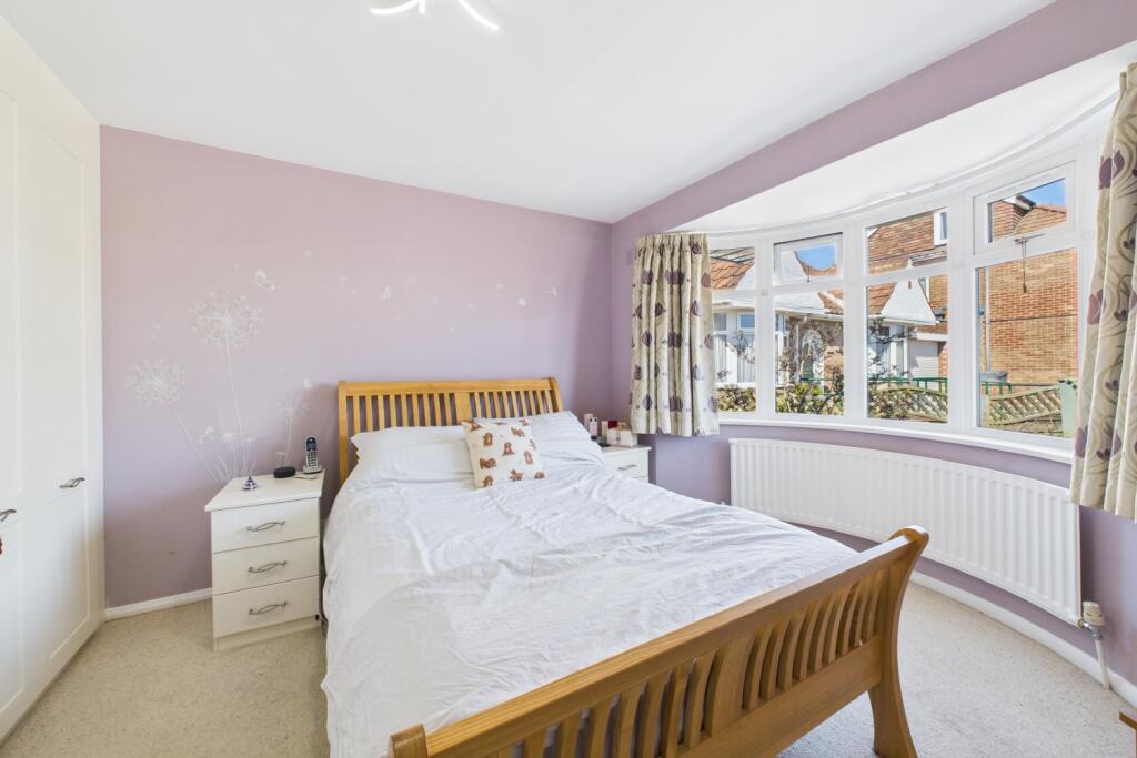 CAM03162G0-PR0239-STILL019