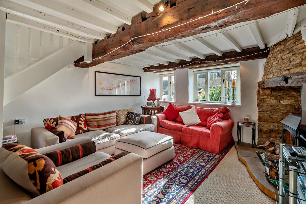 8635365-interior02-8