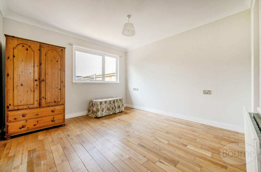 0290027e-e660-42d...