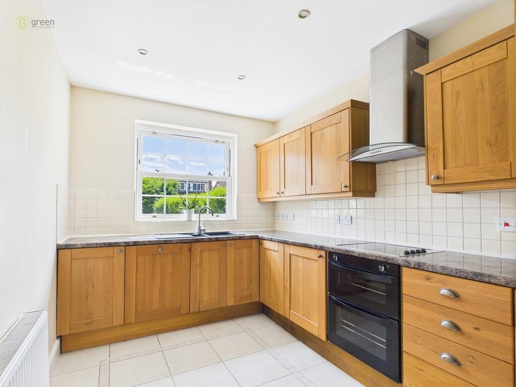 CAM03830G0-PR0172...