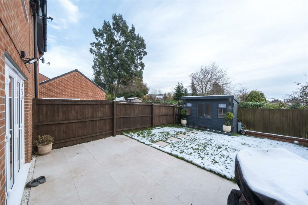52 Firecrest Way-031.jpg