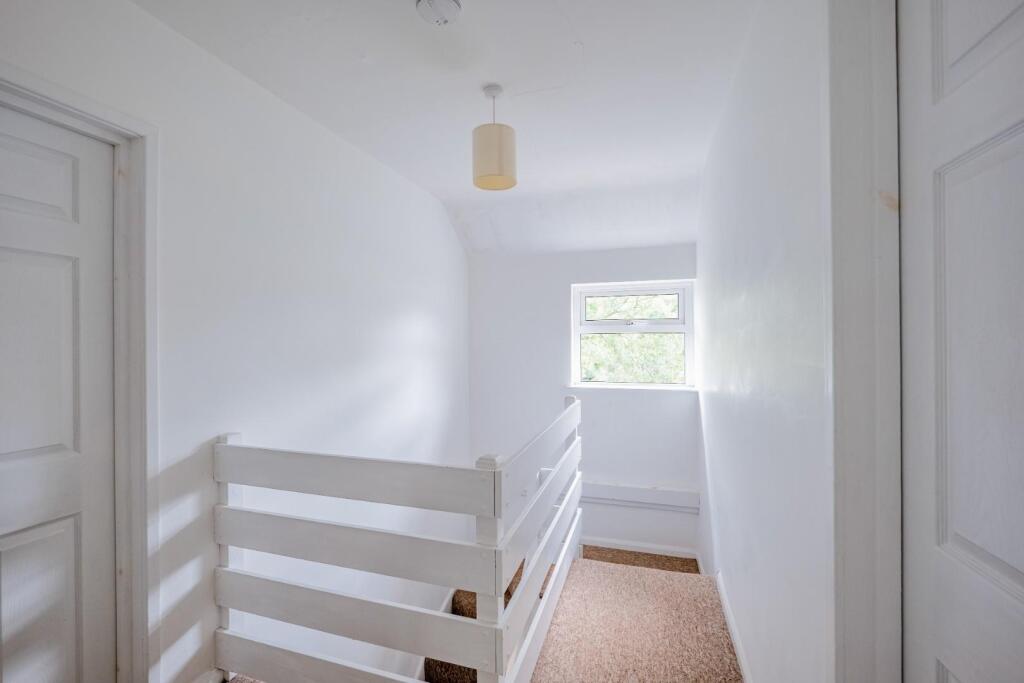 44 Haycome Drive BA2 1PG-27.jpg