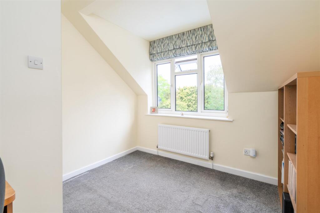 66 Poplar Road Dorridge_15.jpg