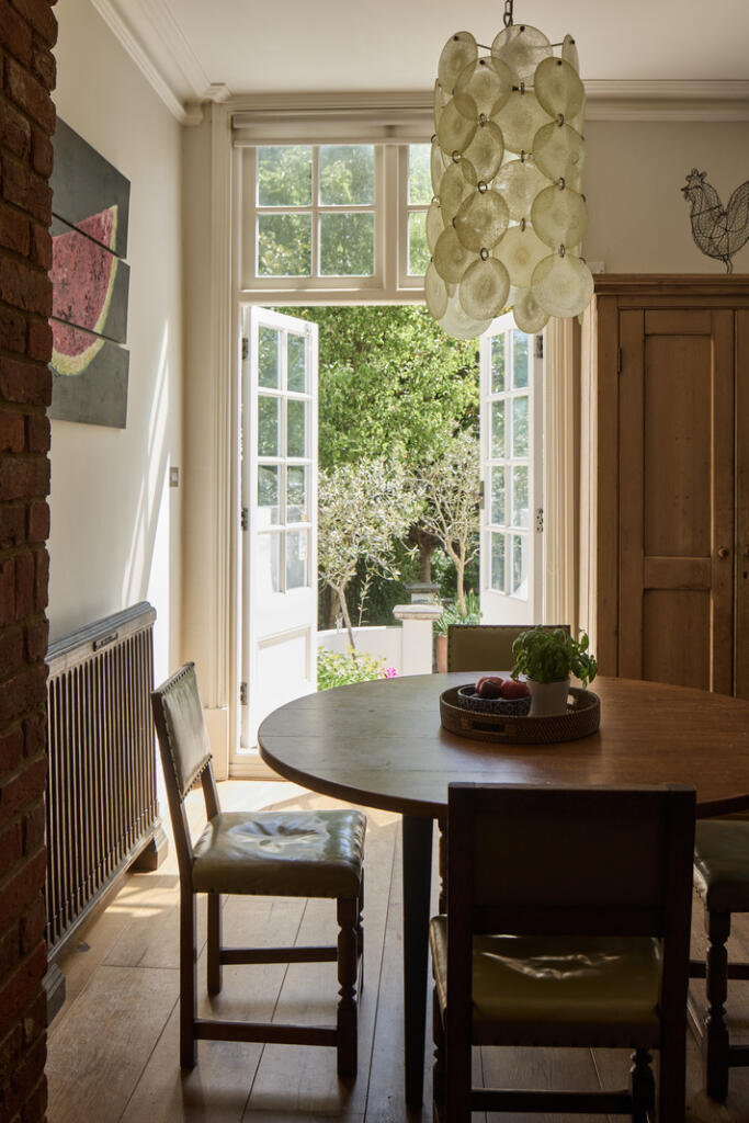 282430 - DGLA7240.jpg