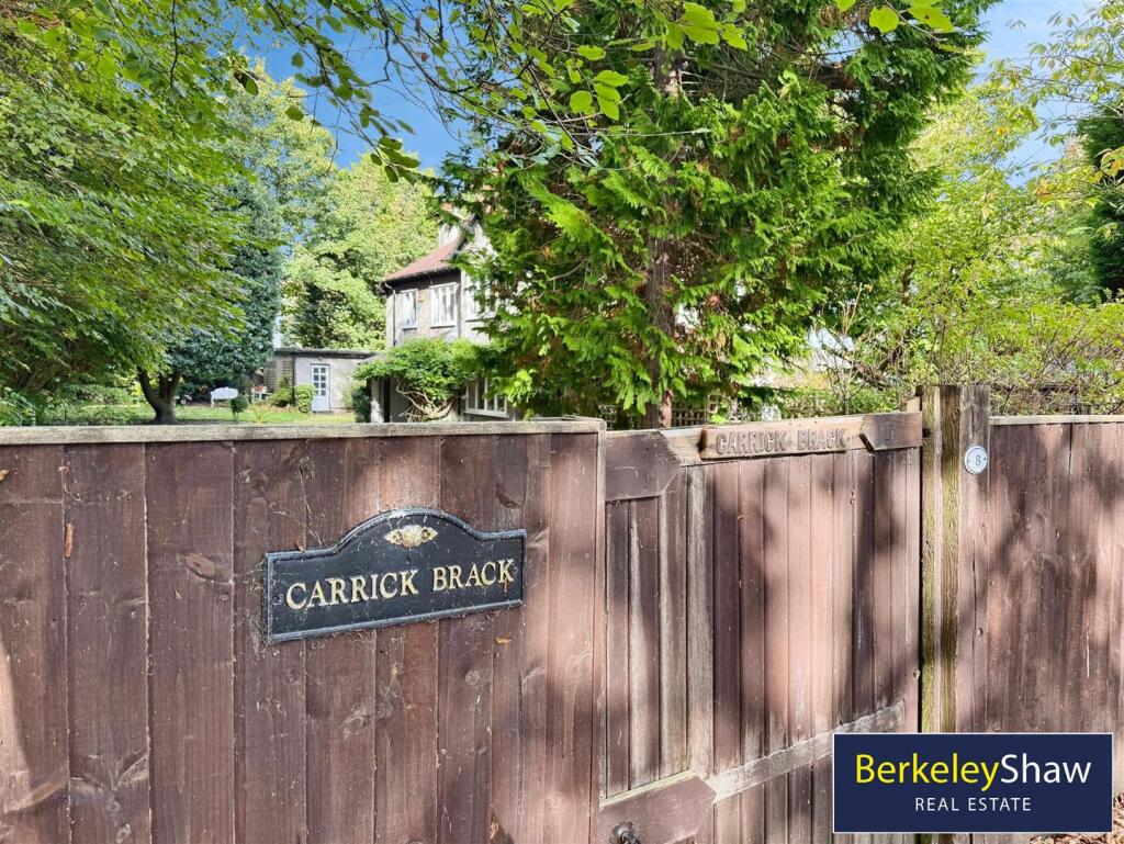 78951cf9--4BD2-8FD6-E8702B5BA261-55072-000008234A0