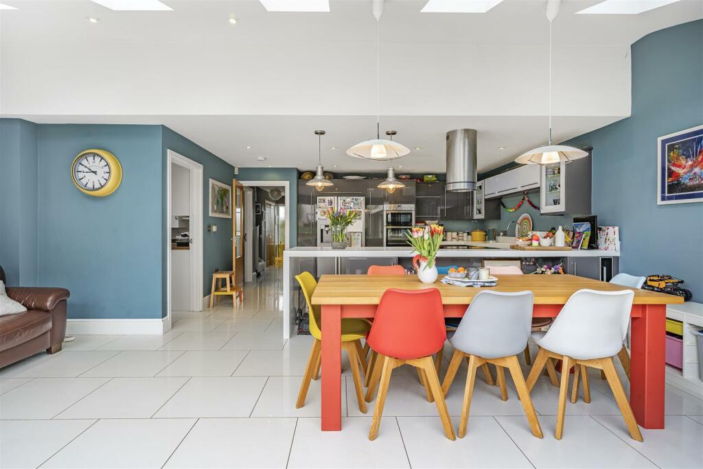 Kitchen / Dining / Family Room