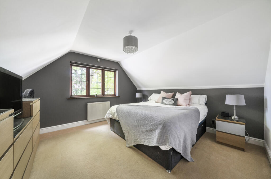 1310546-11-686bd6...