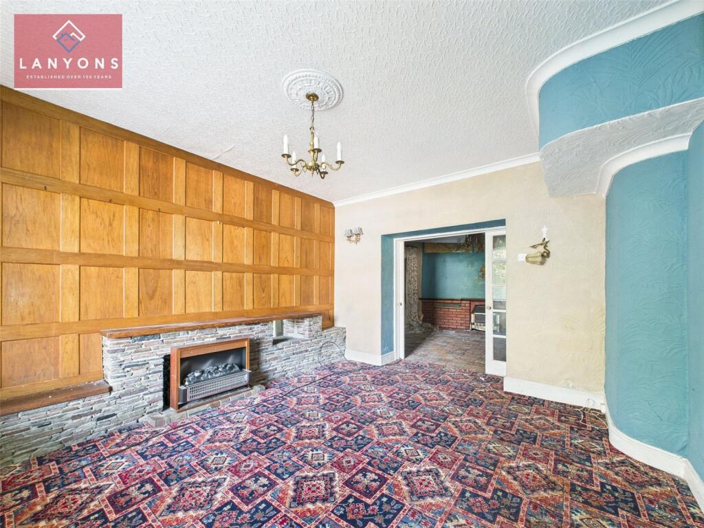 Caemawr Cottages, Penrhiwfer, Tonypandy, Rhondda Cynon Taf, CF40