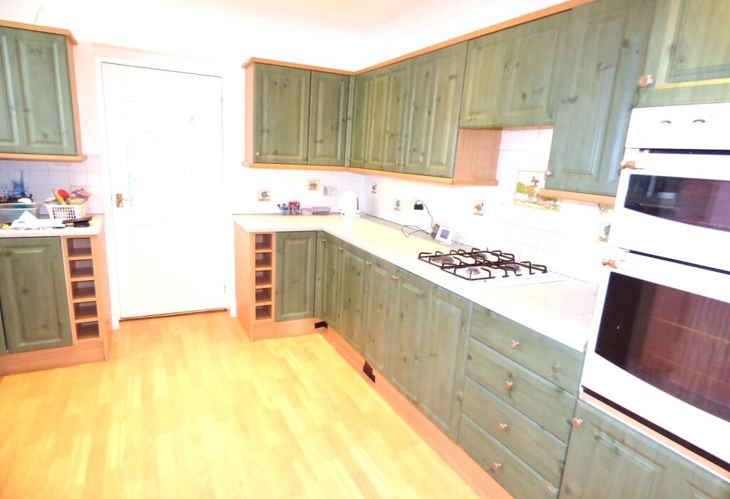 Fitted Kitchen