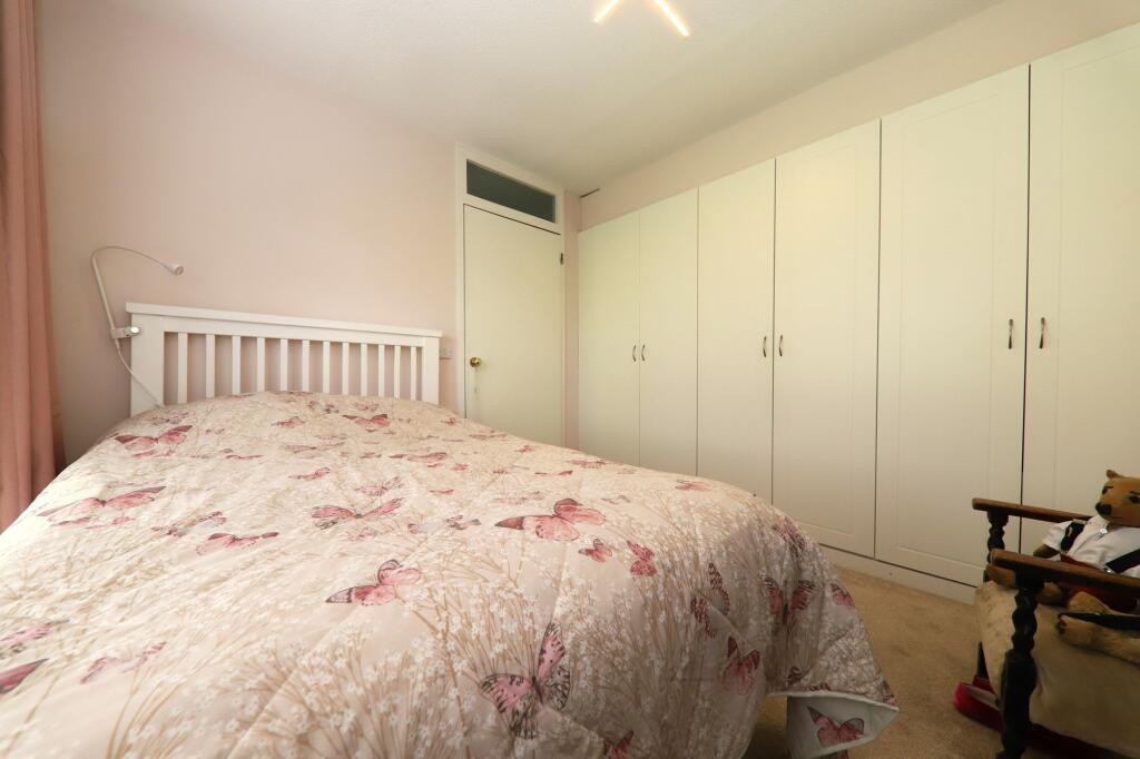Bedroom (2)