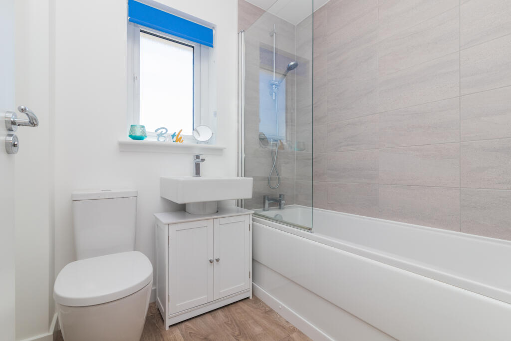 21 Eadie Drive, Paisley, PA2 7GD-14