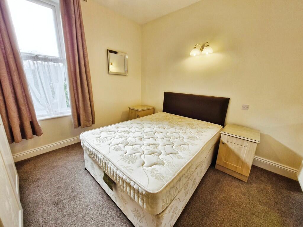 0727a056-10000330...