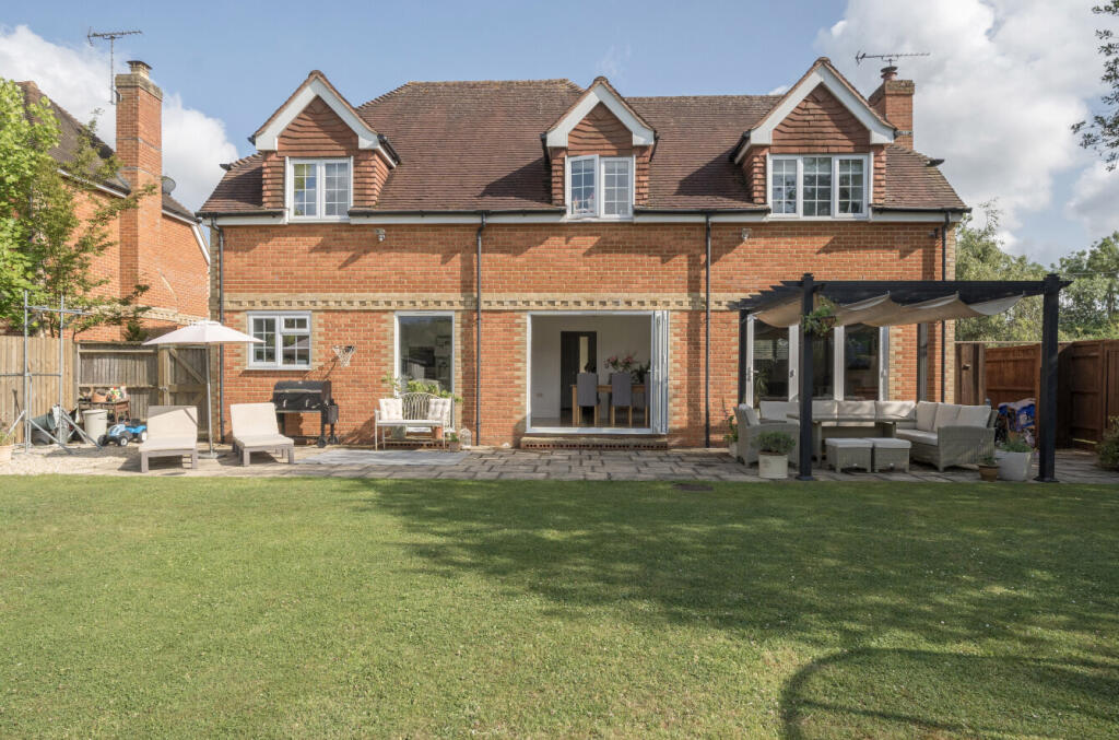 1307203-15-684b08...