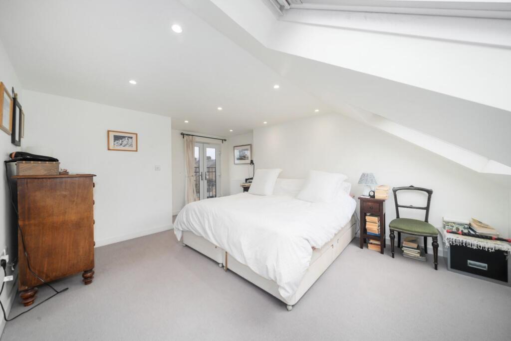 Cornwall Grove 5 W4 Ph2.jpg