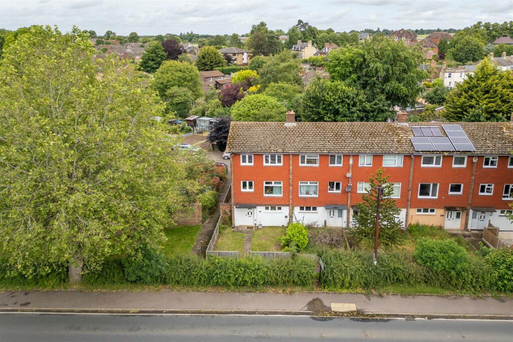 223 New Cheveley Rd, Newmarket-6.jpg