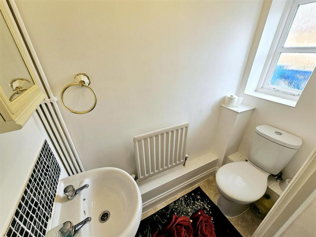 DOWNSTAIRS TOILET