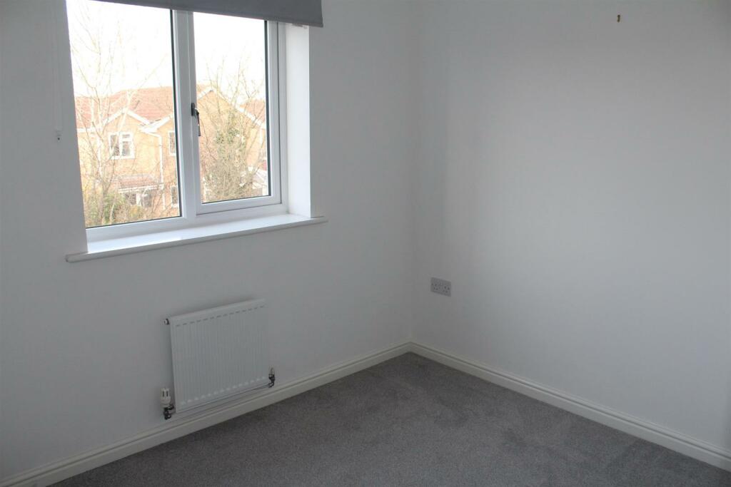 Bedroom 2.JPG