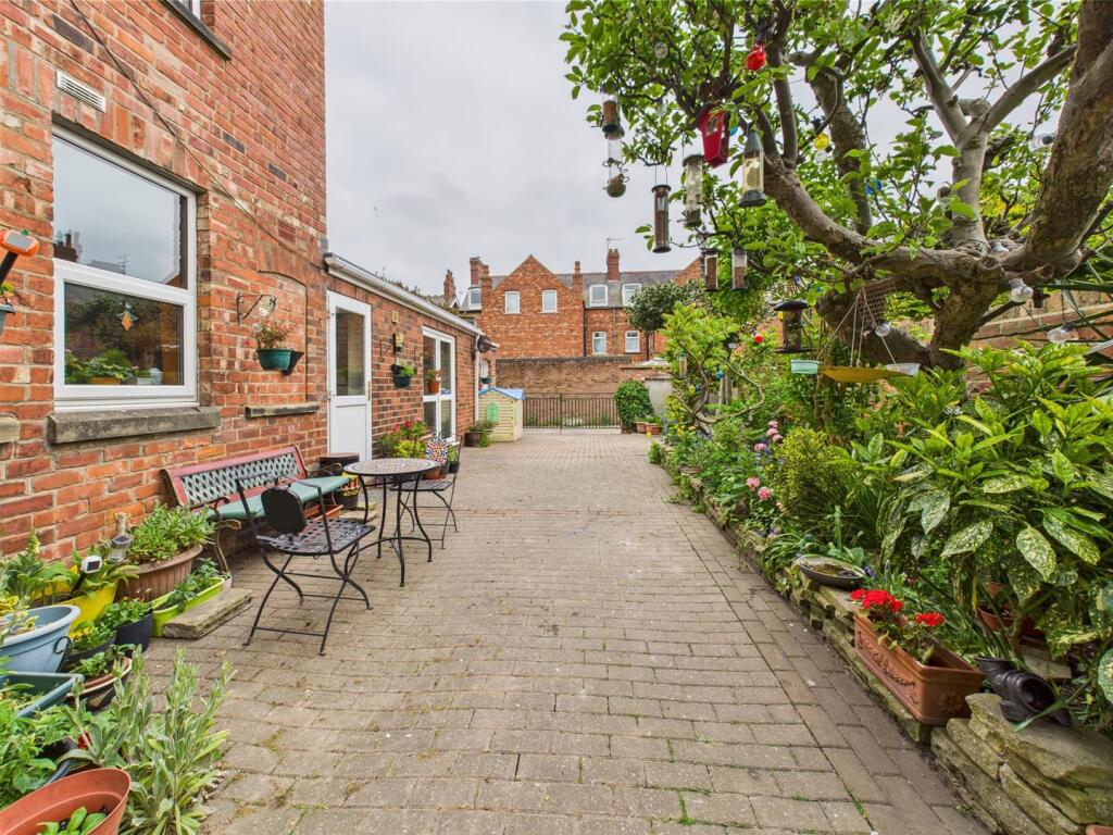Garden: