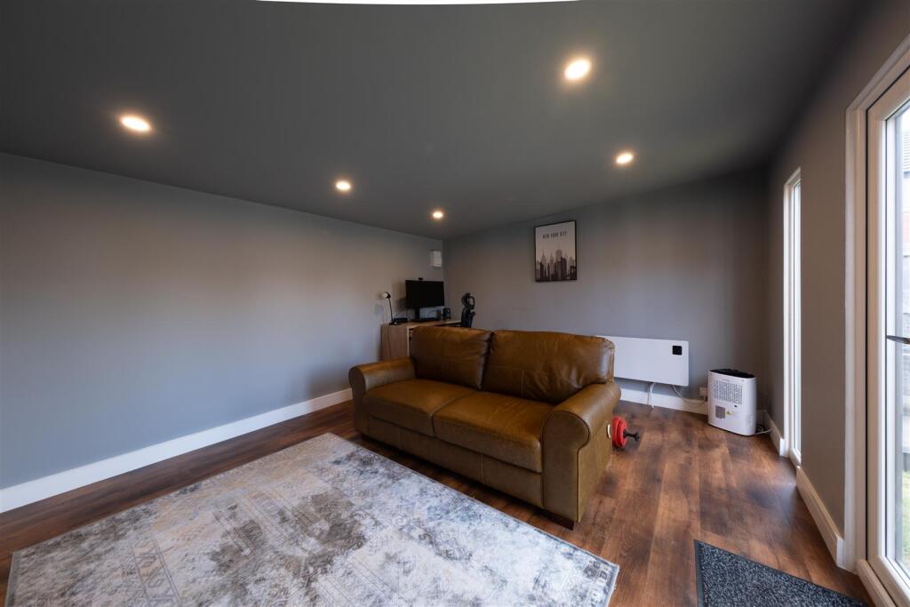 22 Wells Avenue-028.jpg