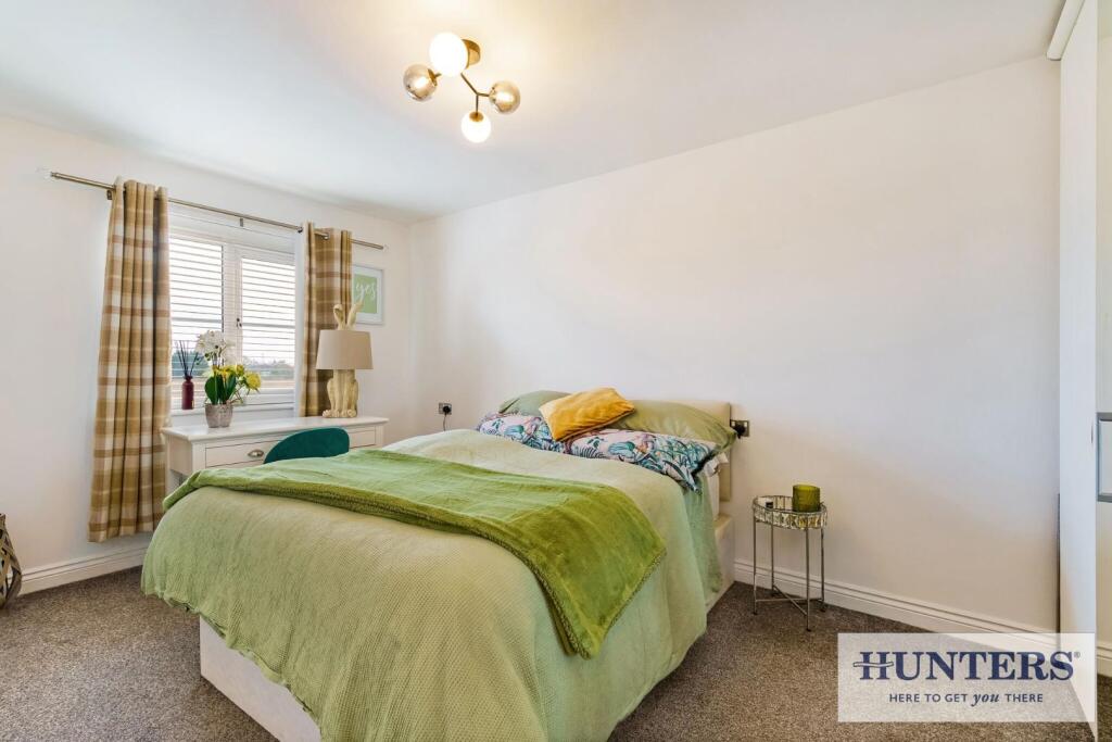 86506_17 Maple Drive North (15) - Copy_low.jpg