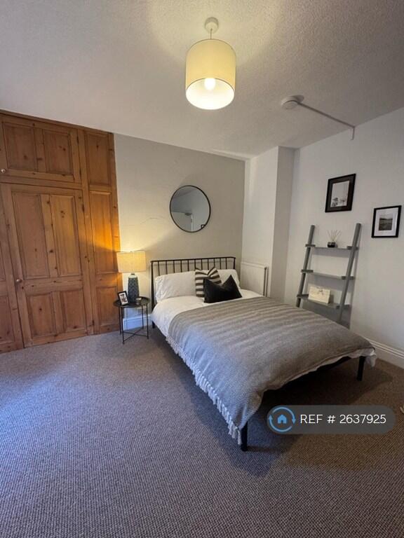Room 1