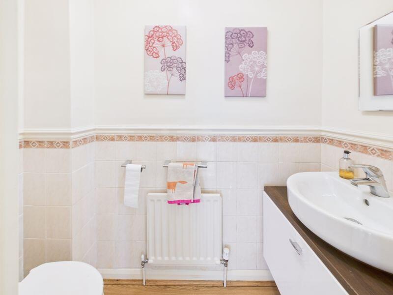 First Floor cloakroom