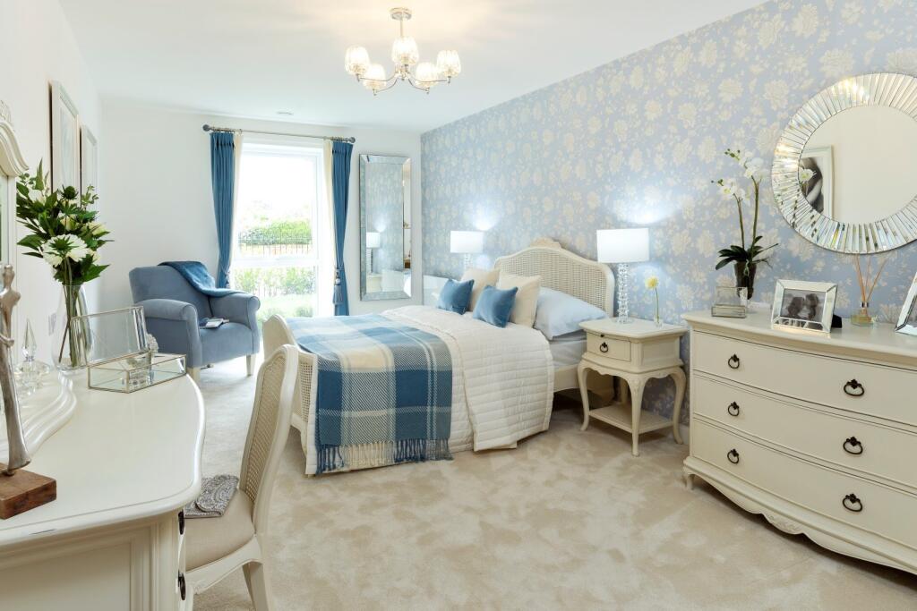 Show Apartment Bedroom