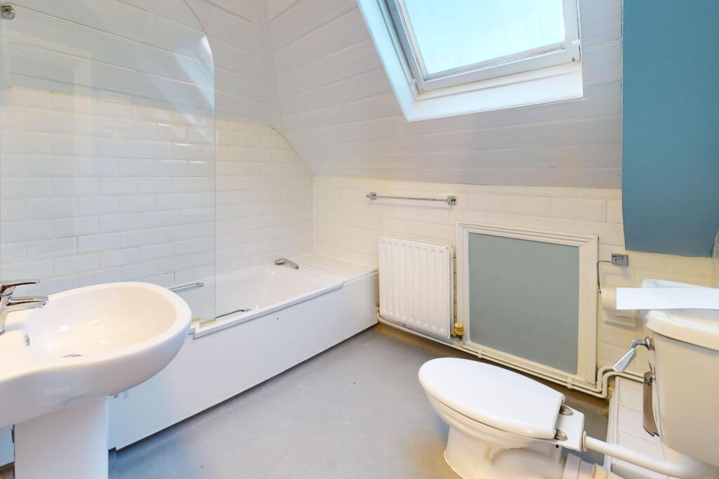 7 Hillmarton Road, Holloway, London N7 9JE