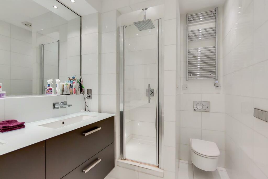 8_Ensuite-0.jpg