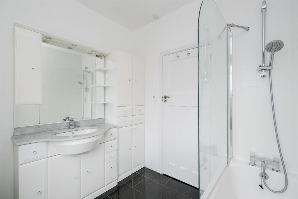 19 Crawley Road-22_web.jpg