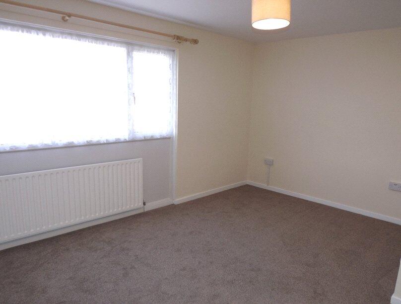 Bedroom 1 (1)
