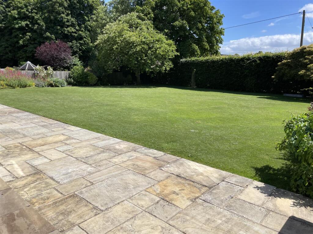 Garden.JPG