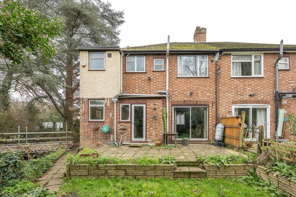 Waterhall Avenue, E4