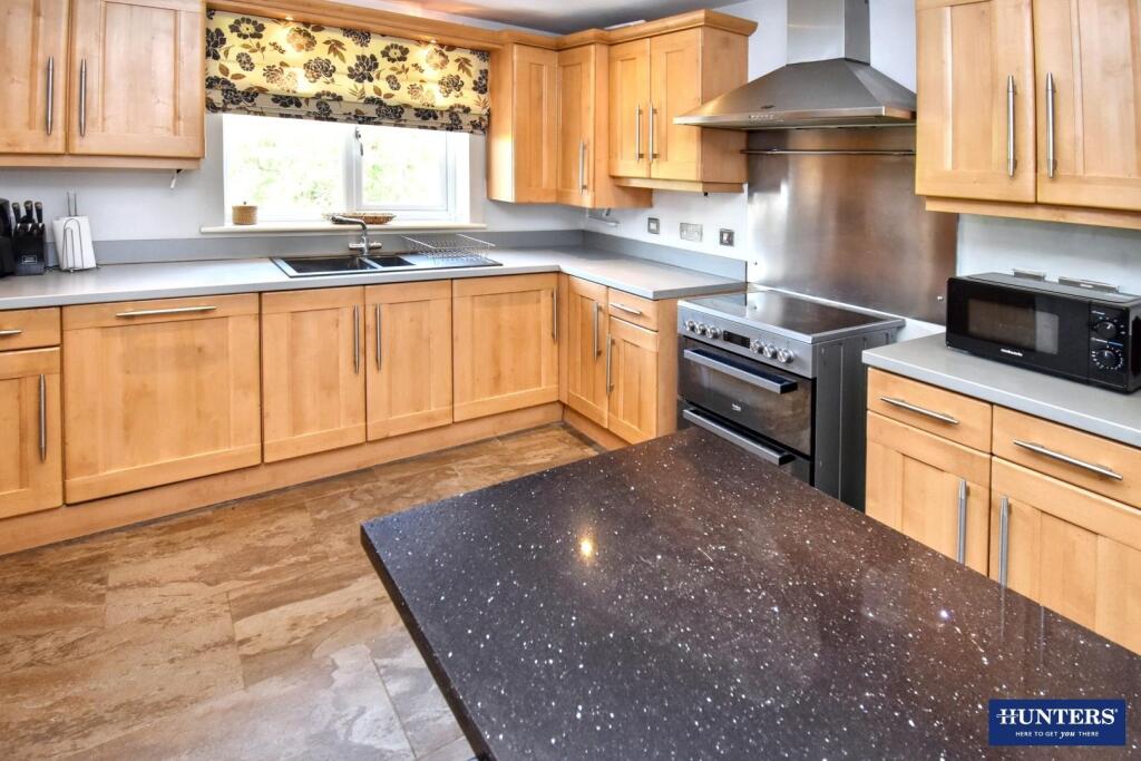 Kitchen-breakfast room