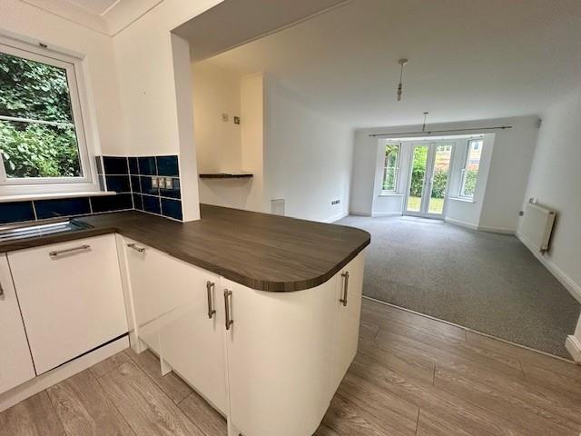 1 Clarendon Place kitchen lounge.jpg