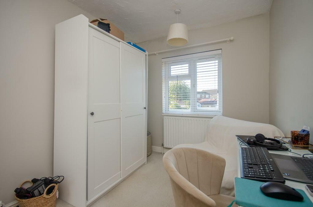 Bedroom 2.jpg
