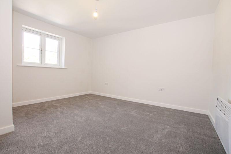 Bedroom (2)