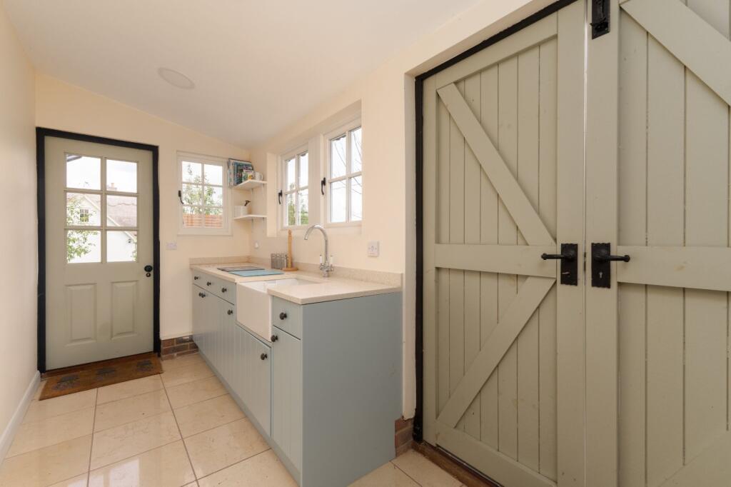 Studio Kitchen