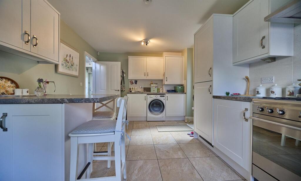 7 Rye Hill Drive Sapcote 7.jpg