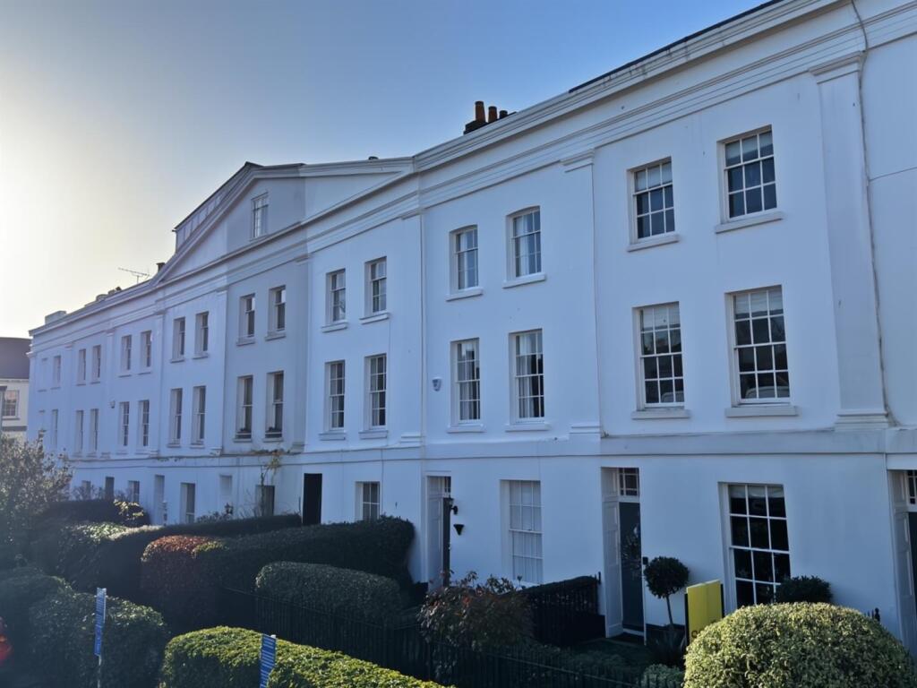 7 Silver Terrace 2.jpg