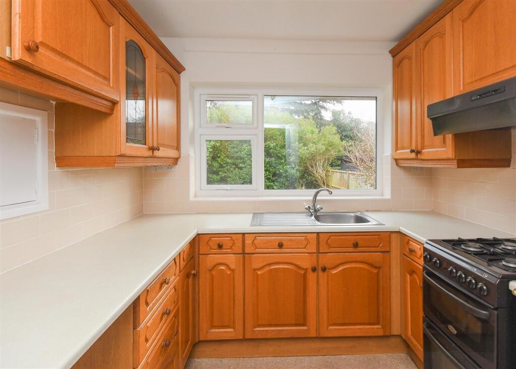 2c Blackburn Avenue - Kitchen.jpg