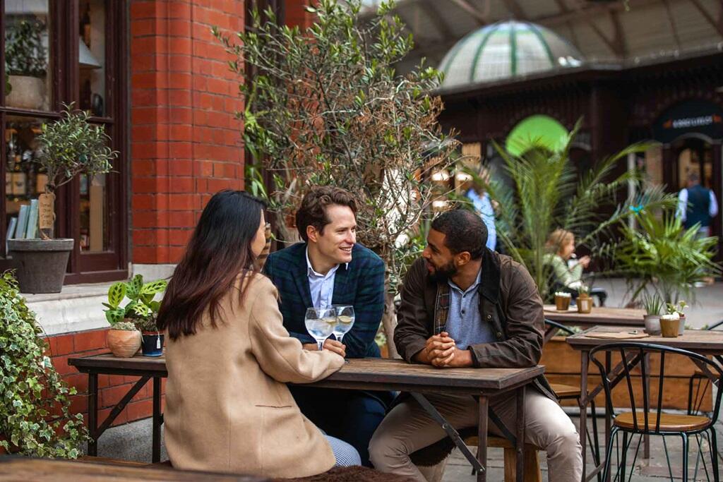 Enjoy socialising with friends and family with a range of bars and restaurants nearby